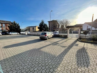 Appartamento in Vendita a Alessandria, zona Spinetta Marengo, 129'000€, 120 m²