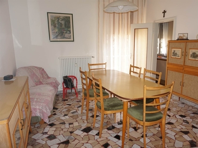 Appartamento in vendita a Bologna Bolognina