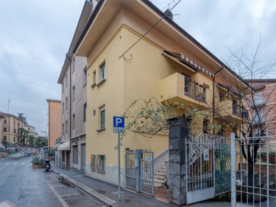 Appartamento in vendita a Bologna San Mamolo