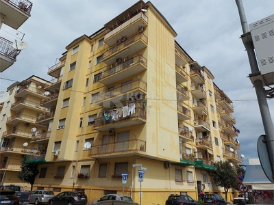 Appartamento in vendita a Crotone Centro