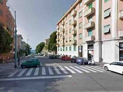 Appartamento in Vendita a Genova, zona Albaro, 870'000€, 245 m²