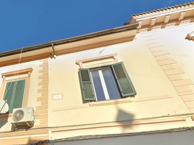 Appartamento in vendita a Livorno Sorgenti