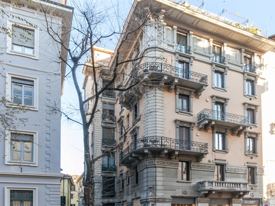 Appartamento in vendita a Milano Cattolica