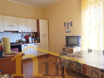 Appartamento in Vendita a Pescara, zona Porta Nuova, 299'000€, 140 m²