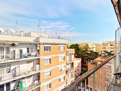 Appartamento in vendita a Roma Montagnola
