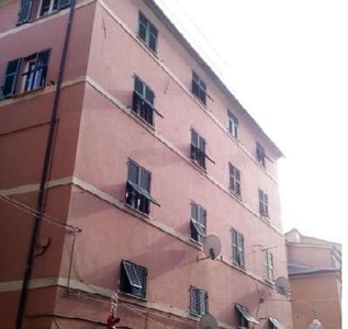 Appartamento in Vendita in Via Celesia 23 a Genova