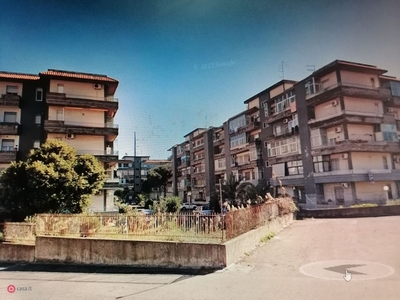 Appartamento in Vendita in Via delle Robinie 4 a Catania