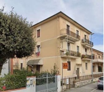 Appartamento in Vendita in Via Firenze a Pontedera