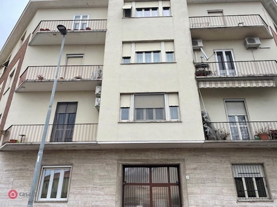 Appartamento in Vendita in Via GUICCIARDINI a Vercelli