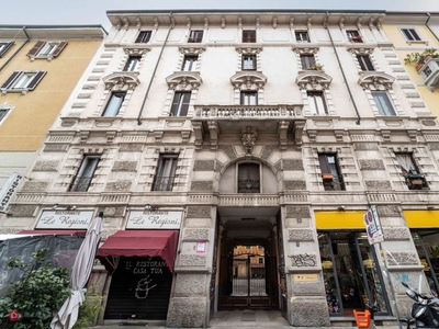 Appartamento in Vendita in Via Pietro Borsieri 9 a Milano