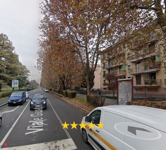 Appartamento in Vendita in Viale Giuseppe Verdi a Novara