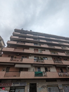 Appartamento in Vendita in Viale Vittoria Colonna 40 a Pescara