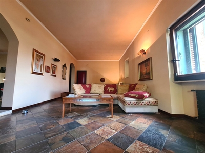 Appartamento indipendente in vendita a Santa Maria Capua Vetere Caserta