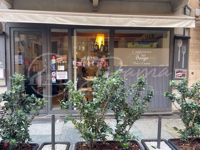 Bar in Vendita in Via C. Benso di Cavour 72 a Asti