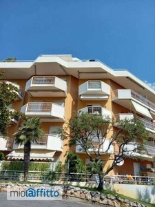 Bilocale arredato con terrazzo San Remo