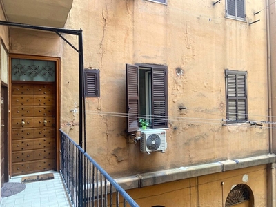 Bilocale in Vendita a Roma, 215'000€, 53 m²