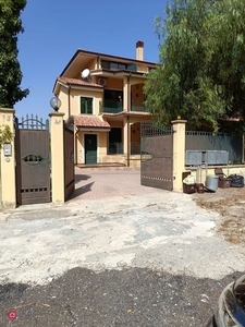 Casa Bi/Trifamiliare in Vendita in a Caltanissetta