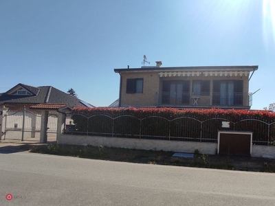 Casa Bi/Trifamiliare in Vendita in Via Rocca a Alessandria