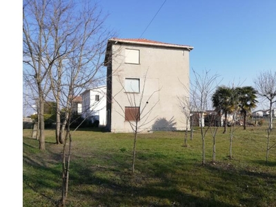 Casa indipendente in vendita a Musile di Piave, Frazione Millepertiche, Via Millepertiche 139