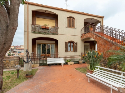 Casa semi indipendente in vendita a Catania San Giorgio