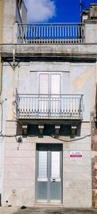 Casa singola in Corso Vittorio Emanuele a Floridia