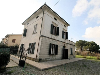 Casa singola in Localitã  Bartoloni in zona Spianate a Altopascio