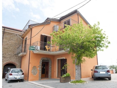 Casa indipendente in vendita a Prignano Cilento, Salita San Giuseppe 23