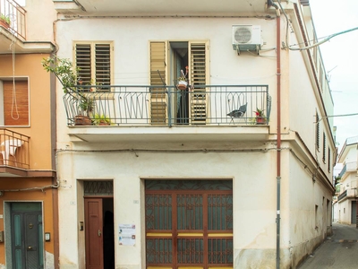 Terratetto in vendita a Calatabiano Catania
