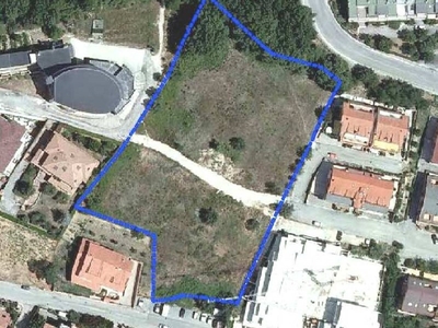 Terreno edificabile in Vendita a Teramo, 4014 m²