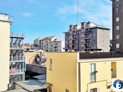 Trilocale in Vendita a Milano, 450'000€, 85 m²