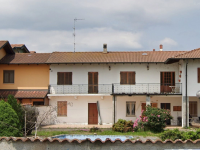 Vendita Villa Bifamiliare Casaleggio Novara