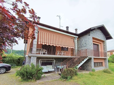 Villa abitabile a Gozzano