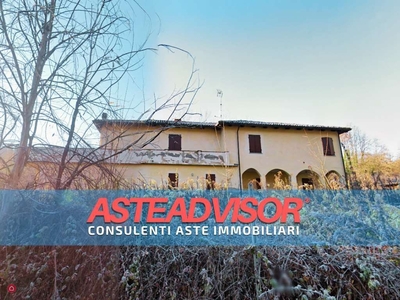 Villa in Vendita in Località Serravalle 60 a Asti