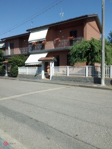 Villa in Vendita in Via Circonvallazione a Alessandria