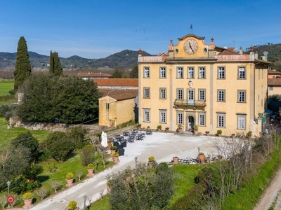 Villa in Vendita in Via di Gello a Pisa