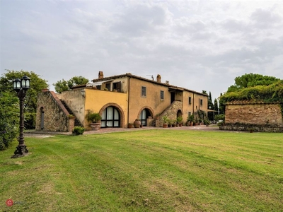 Villa in Vendita in Via Roma a Orciano Pisano