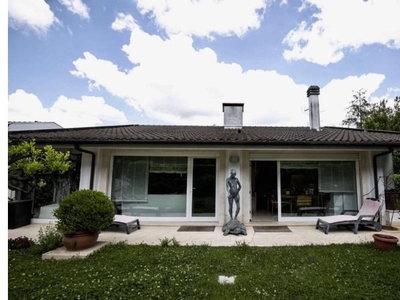 Villa in vendita a Roma, Zona Cesano di Roma