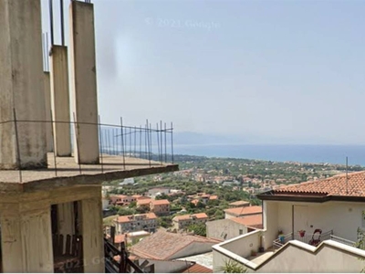 Appartamento in vendita a Capo D'orlando Messina Forno Alto