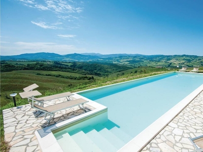 Piacevole casa con terrazza e piscina + vista panoramica