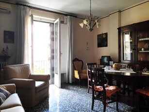 Appartamento di 3 vani /98 mq a Bari - Picone (zona Picone- Poggiofranco)