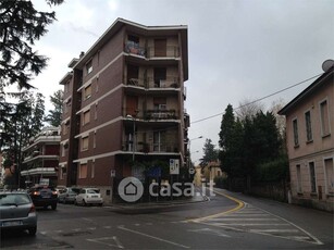 Appartamento in Affitto in Via Giacomo Limido a Varese