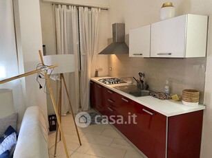 Appartamento in Affitto in Via Madonnetta a Vado Ligure