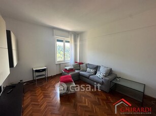 Appartamento in Affitto in Via Sergio Piombelli 50 a Genova