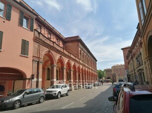Appartamento in Affitto in Via Zamboni a Bologna