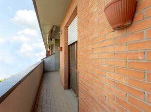 Appartamento in Via Dei Platani in zona San Donnino a Campi Bisenzio