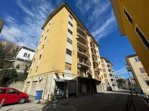 Appartamento in Via Torraca 81 in zona Semicentro a Potenza