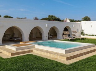 Casa a Manduria con terrazza e piscina