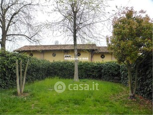 Casa Bi/Trifamiliare in Affitto in Stradello San Marone a Modena