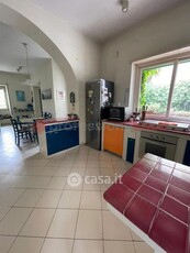 Casa indipendente in Affitto in Via Maurizio Bisegna a Minturno