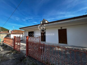 Casa indipendente in vendita a Montecorice - Zona: Rosaine e Magazzeni